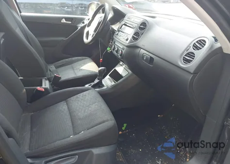 2013 Volkswagen Tiguan S из США, поврежденный, VIN WVGAV3AXXDW068176